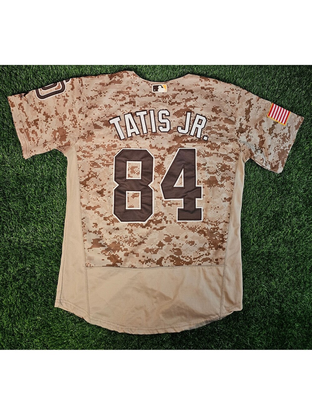 RARE San Diego Padres Fernando Tatis Jr. #84 Camo Baseball Jersey Size 40